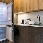 Apartment Komputerowa P&o Serviced *