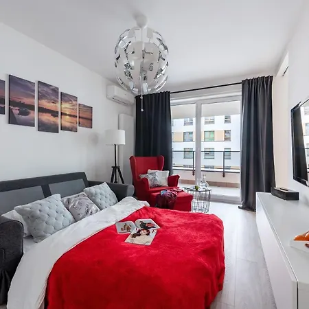 Apartment Komputerowa P&o Serviced *