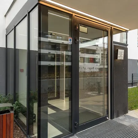 Apartment Komputerowa P&o Serviced *