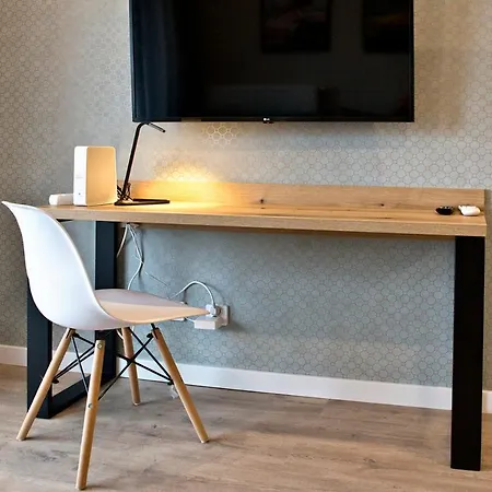 Komputerowa P&o Serviced Appartement